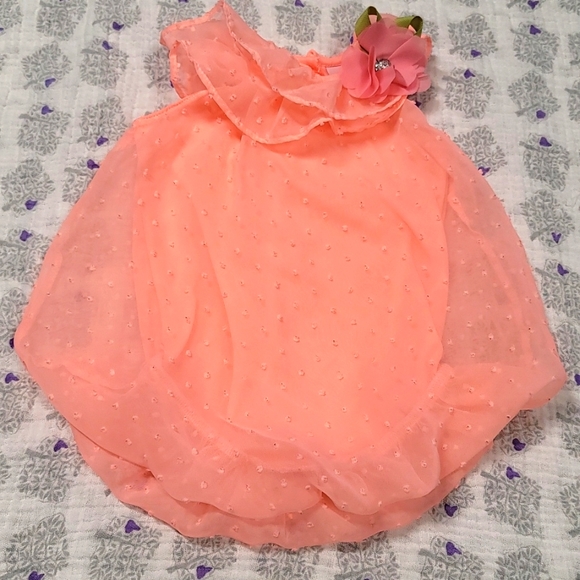 ° SZ 12MO • Onesie ° - Picture 3 of 9